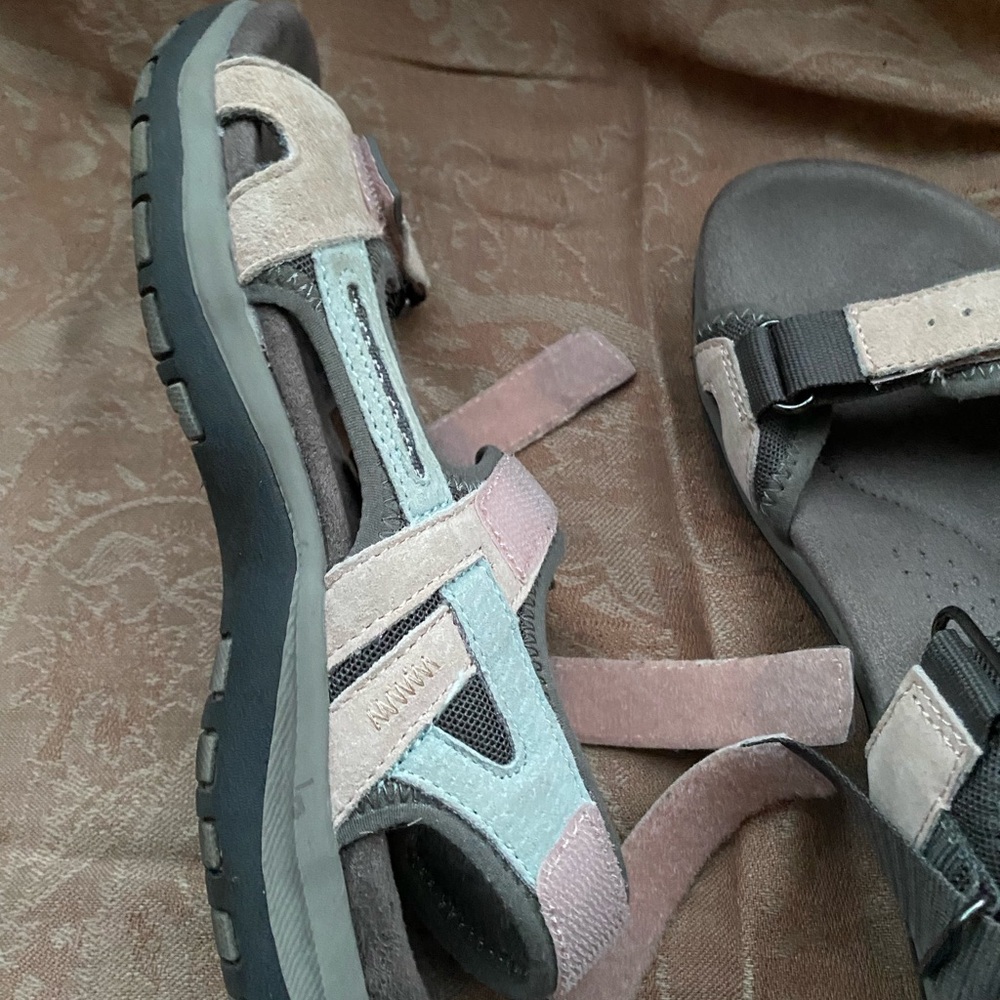 Great deal - summer sandals. Free Spirit Sandals with Pink and Gray Accents